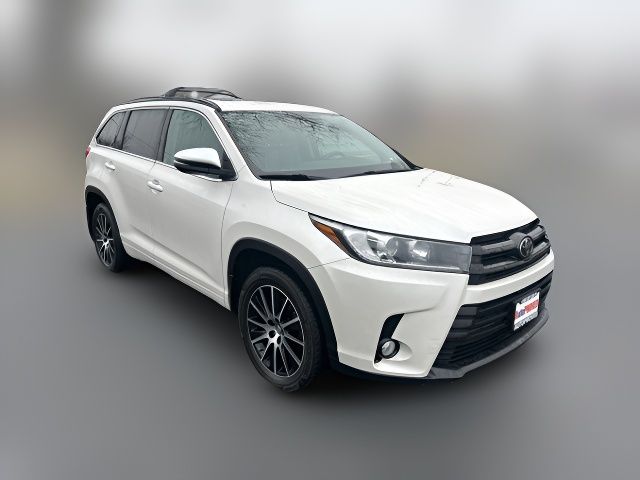 2018 Toyota Highlander SE