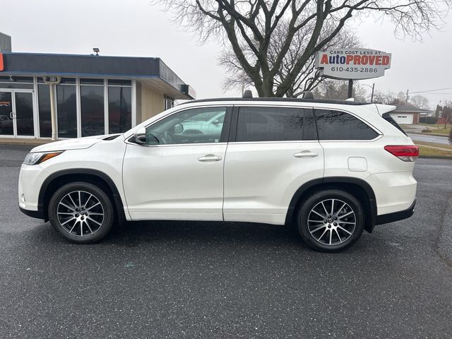 2018 Toyota Highlander SE