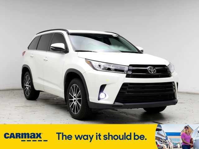 2018 Toyota Highlander SE