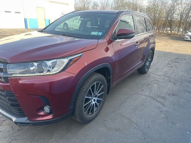 2018 Toyota Highlander SE