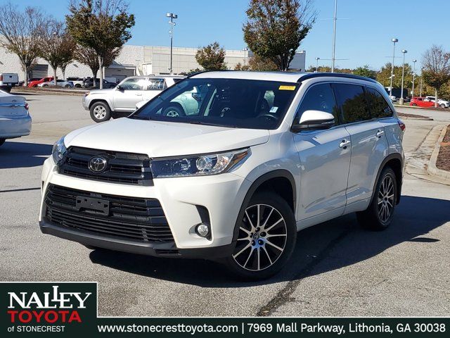 2018 Toyota Highlander SE