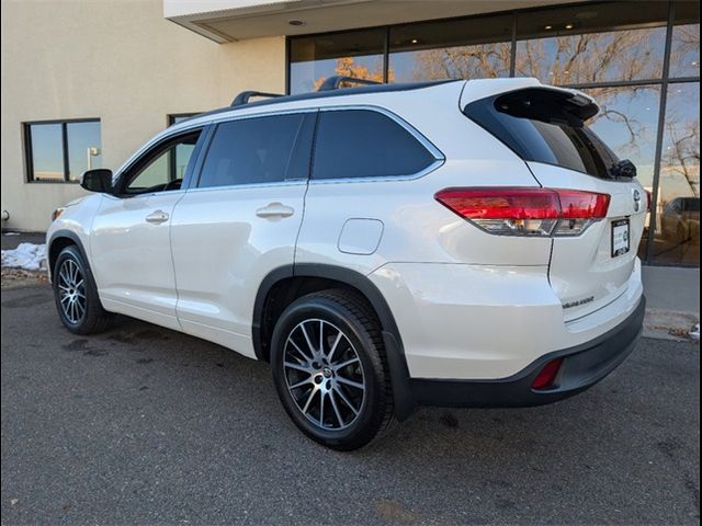 2018 Toyota Highlander SE