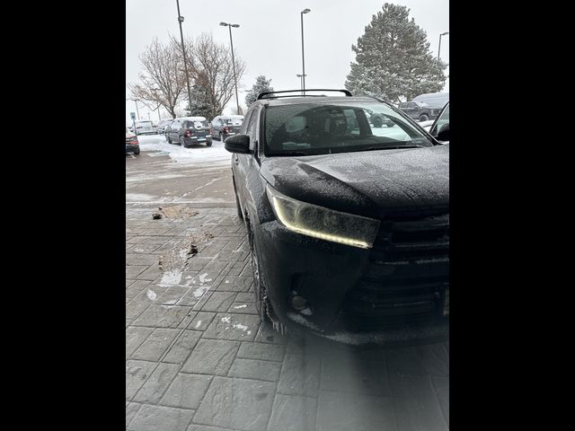 2018 Toyota Highlander SE