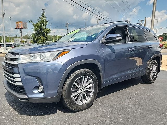 2018 Toyota Highlander SE