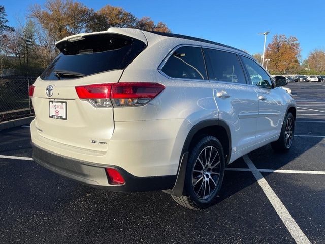 2018 Toyota Highlander SE