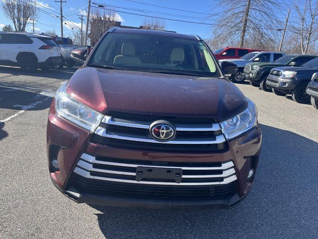 2018 Toyota Highlander SE