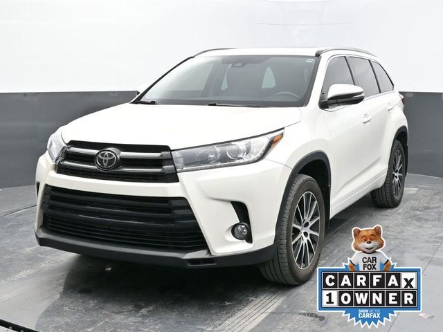 2018 Toyota Highlander SE