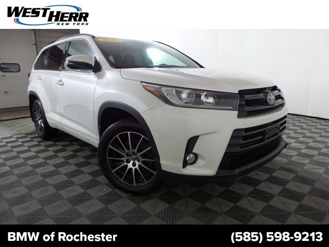 2018 Toyota Highlander SE