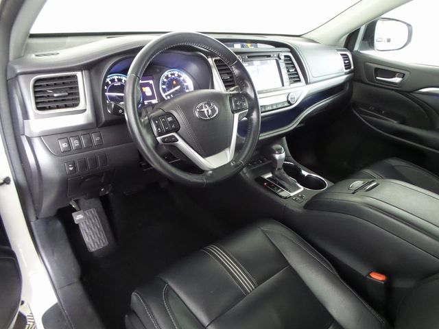 2018 Toyota Highlander SE