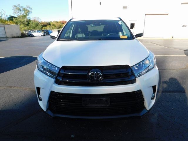 2018 Toyota Highlander SE