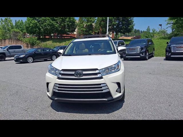 2018 Toyota Highlander SE