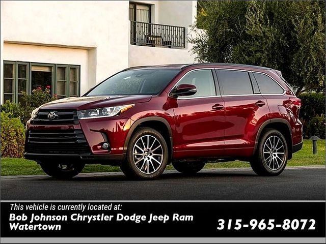 2018 Toyota Highlander SE