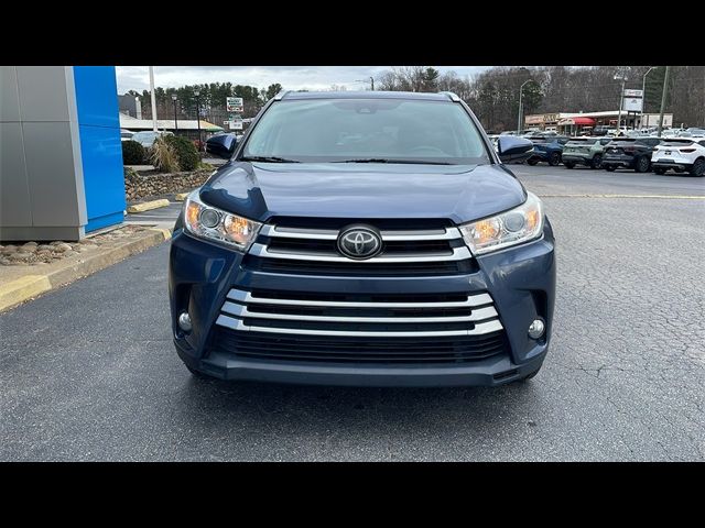 2018 Toyota Highlander SE