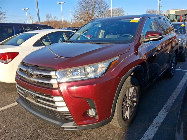 2018 Toyota Highlander SE