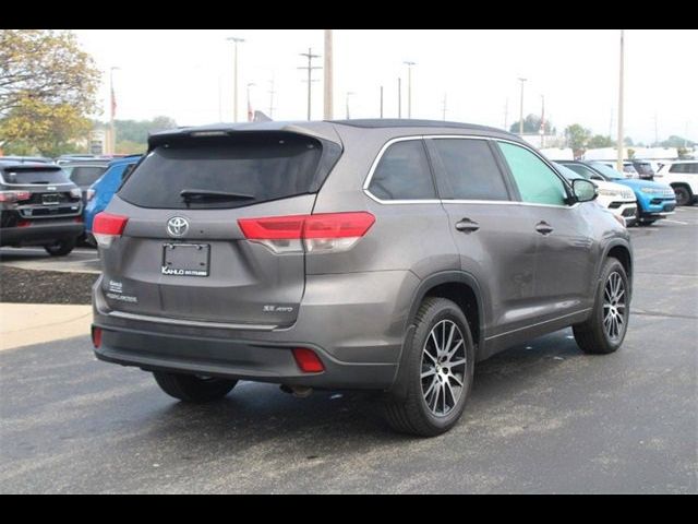 2018 Toyota Highlander SE