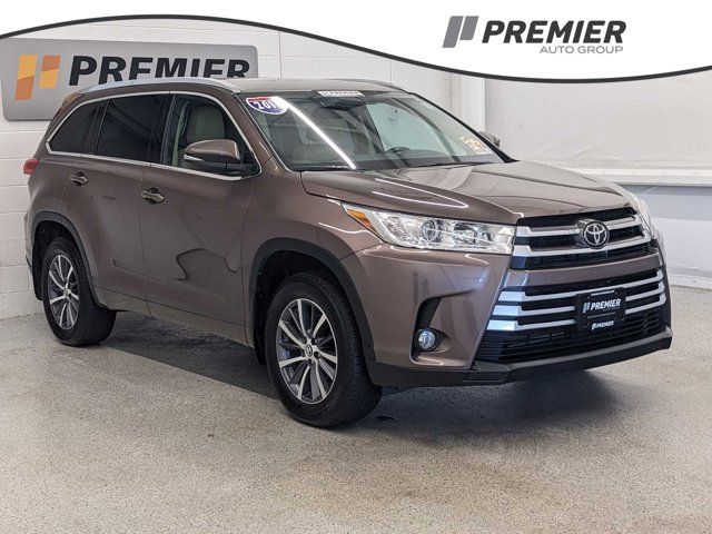 2018 Toyota Highlander SE