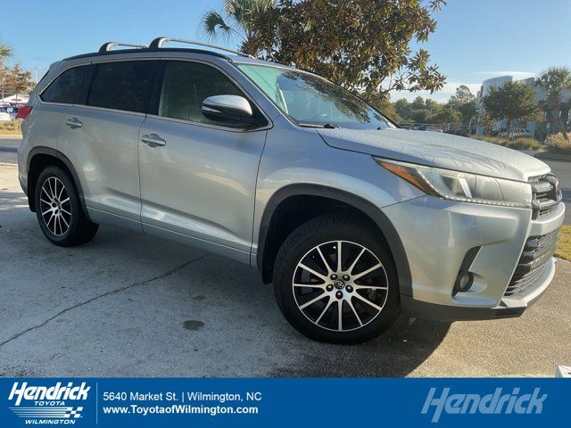 2018 Toyota Highlander SE