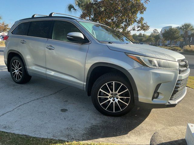 2018 Toyota Highlander SE