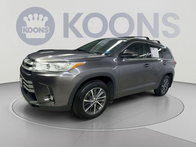 2018 Toyota Highlander SE
