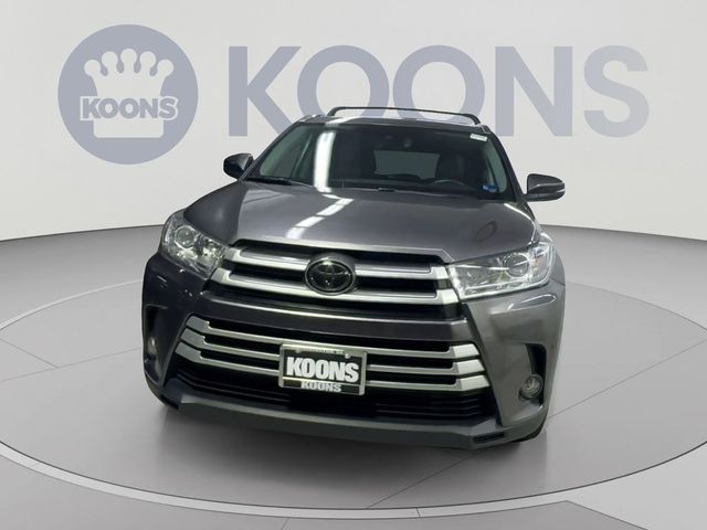 2018 Toyota Highlander SE