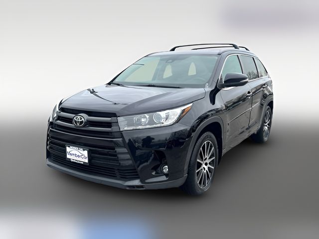 2018 Toyota Highlander SE