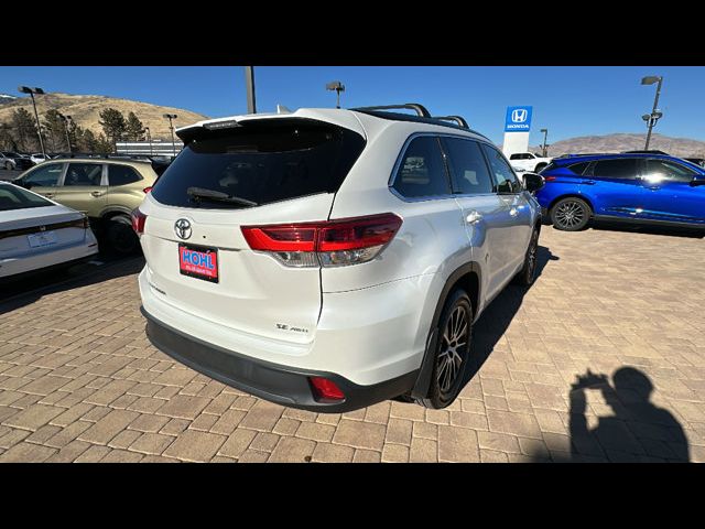 2018 Toyota Highlander SE