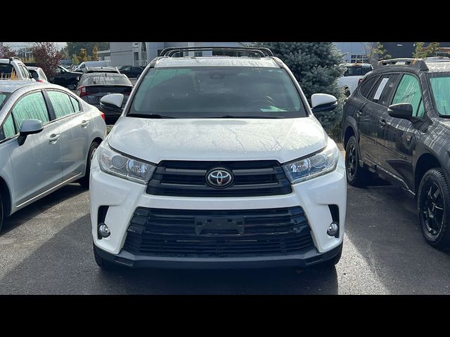 2018 Toyota Highlander SE