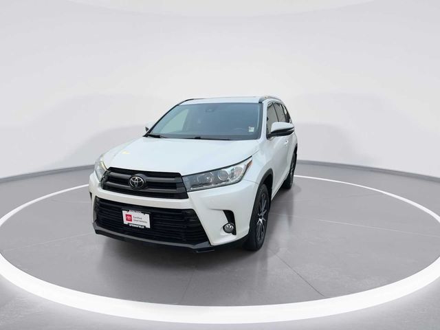 2018 Toyota Highlander SE