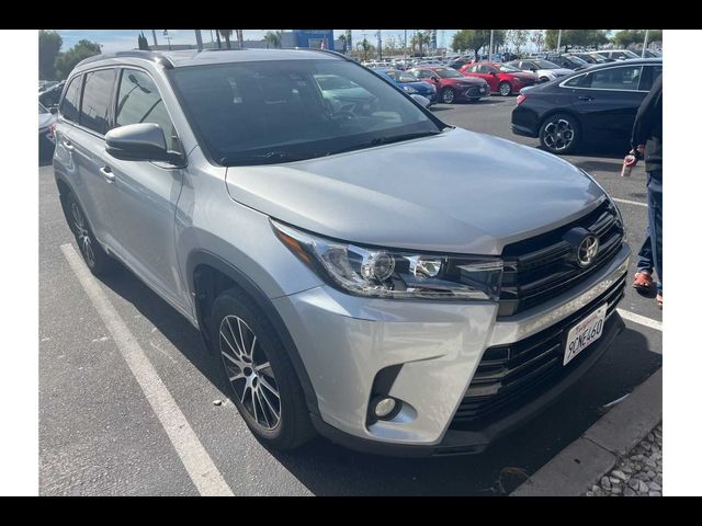 2018 Toyota Highlander SE