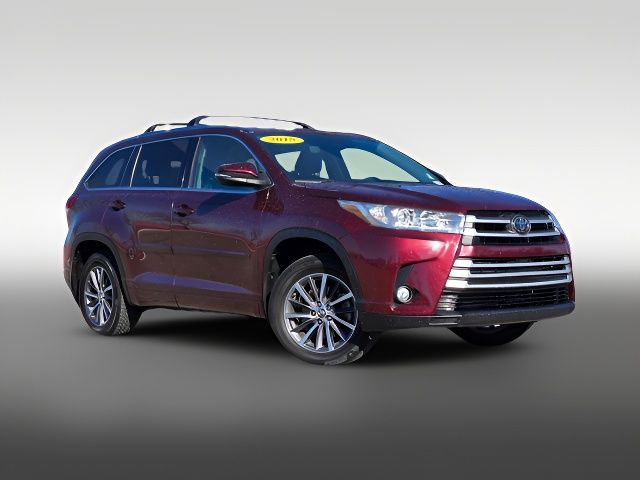 2018 Toyota Highlander SE