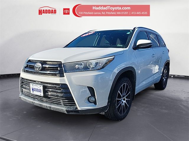 2018 Toyota Highlander SE