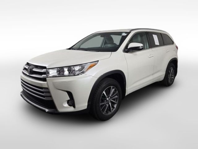 2018 Toyota Highlander SE