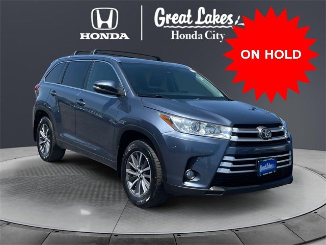 2018 Toyota Highlander SE