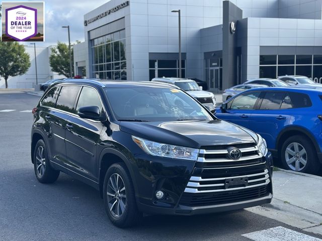 2018 Toyota Highlander SE