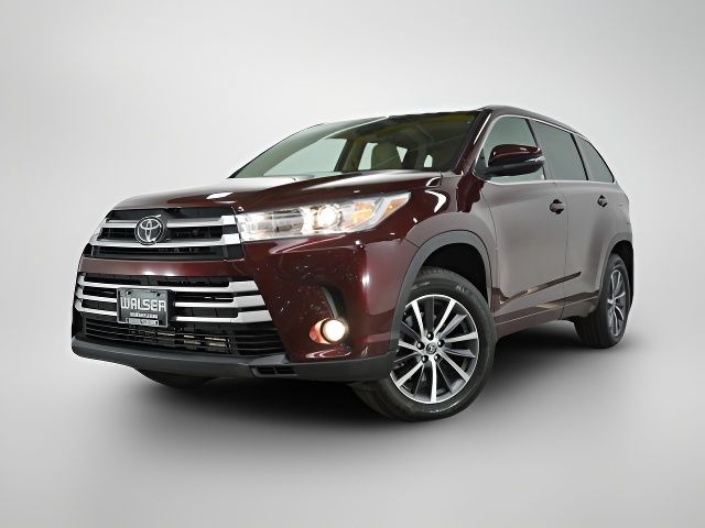 2018 Toyota Highlander SE