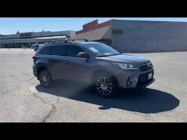 2018 Toyota Highlander SE