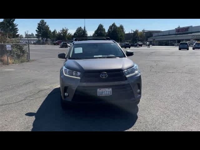 2018 Toyota Highlander SE