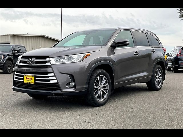 2018 Toyota Highlander SE