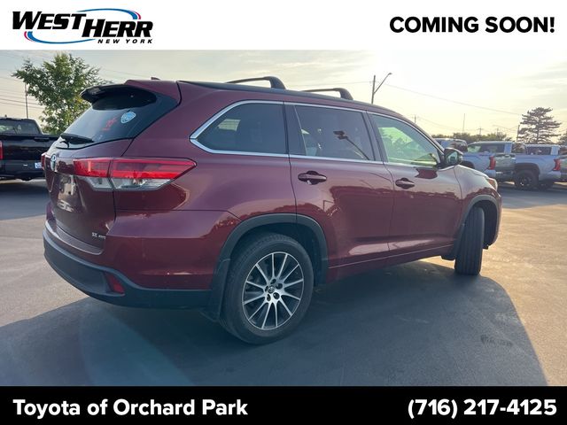 2018 Toyota Highlander SE