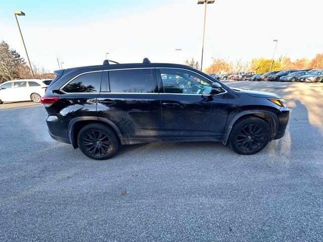 2018 Toyota Highlander SE