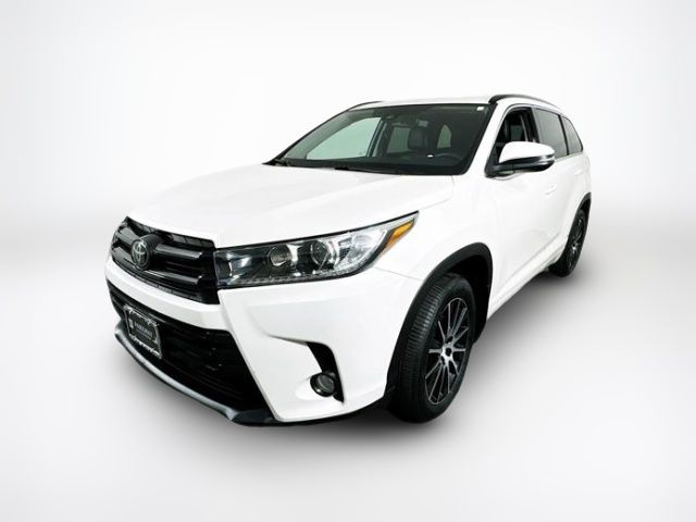 2018 Toyota Highlander SE