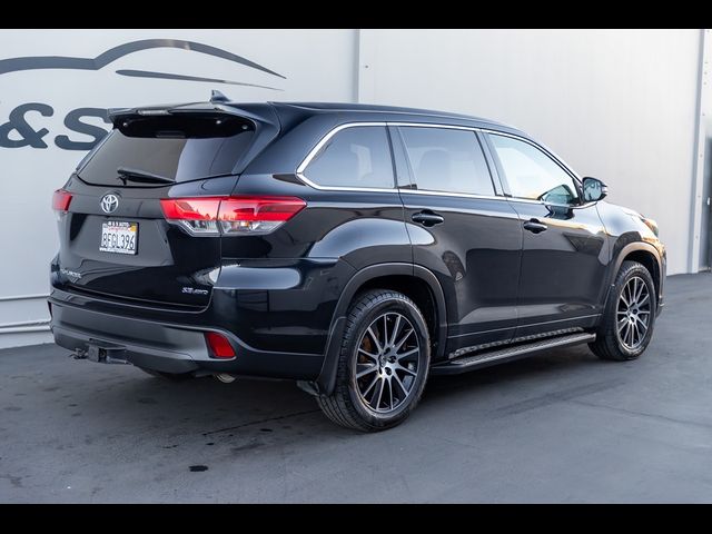 2018 Toyota Highlander SE