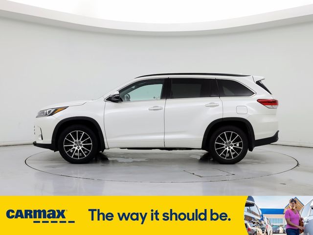 2018 Toyota Highlander SE