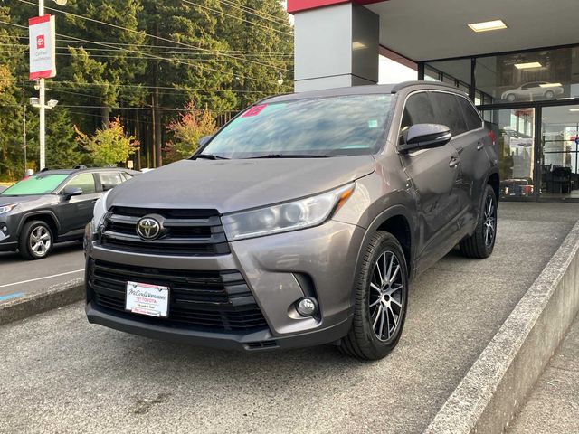 2018 Toyota Highlander SE