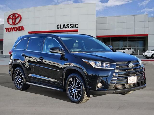 2018 Toyota Highlander SE