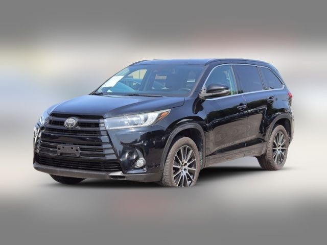 2018 Toyota Highlander SE