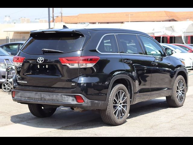 2018 Toyota Highlander SE