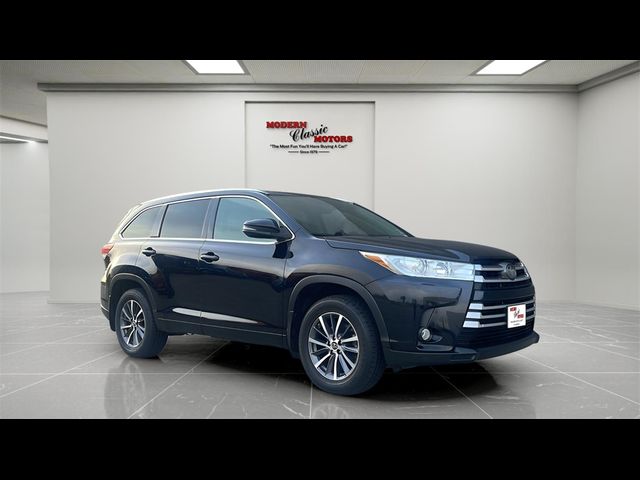 2018 Toyota Highlander SE