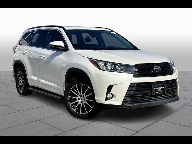 2018 Toyota Highlander SE