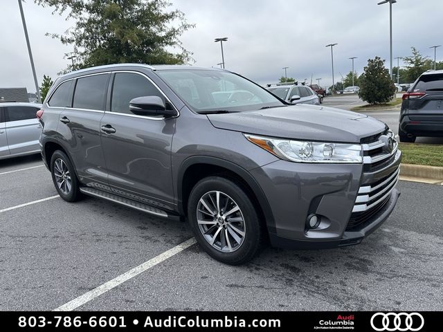 2018 Toyota Highlander SE